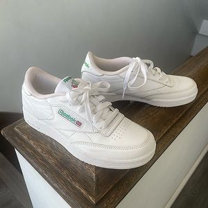 Reebok Women’s Club C Sneaker White